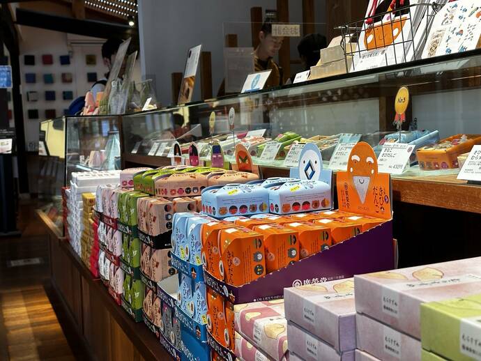 廣榮堂 倉敷雄鶏店の吉備団子の販売コーナーのイメージ写真